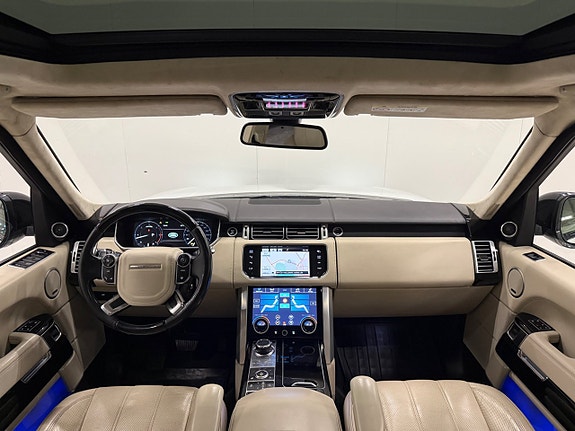 Land Rover Range Rover 10 of 30