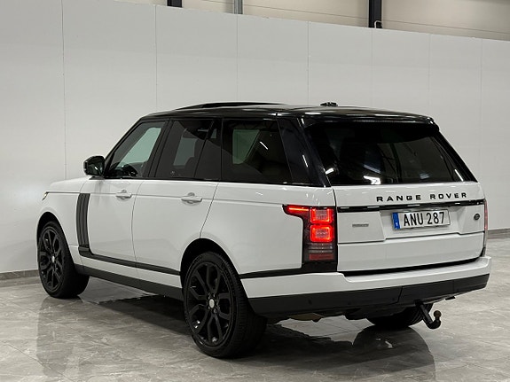Land Rover Range Rover 3 of 5