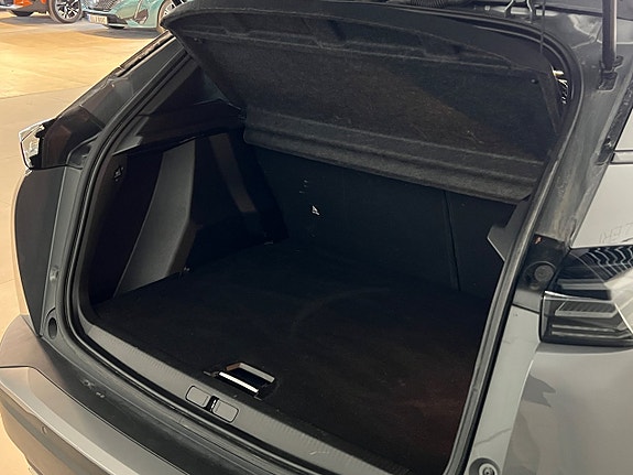 Peugeot 2008 7 of 20