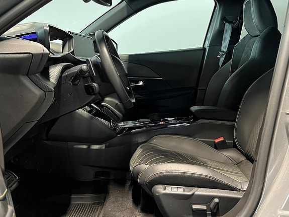 Peugeot 2008 9 of 20