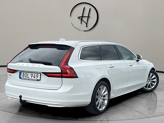 Volvo V90 6 of 23