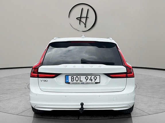 Volvo V90 4 of 5