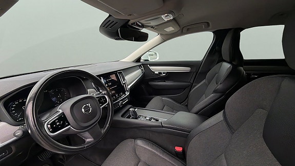Volvo V90 8 of 23
