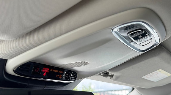 Volvo V90 22 of 23