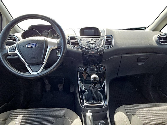 Ford Fiesta 5 of 5