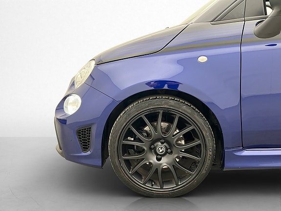Abarth 595 30 of 30