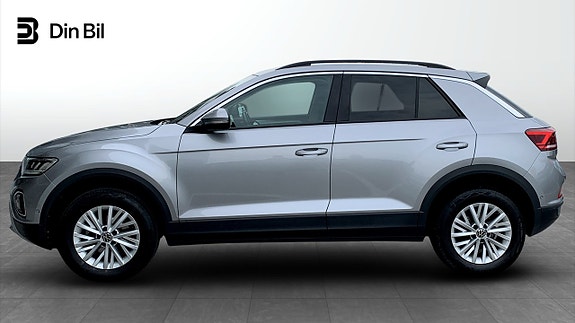 Volkswagen T-Roc 2 of 5