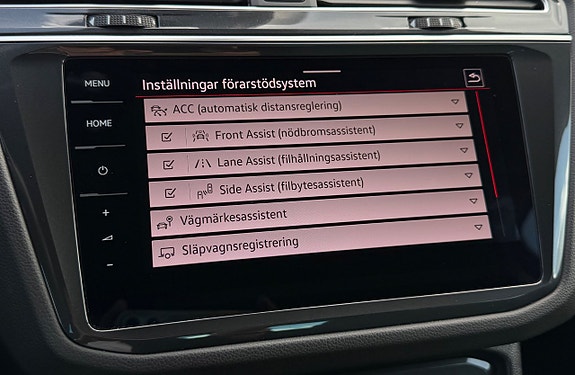 Volkswagen Tiguan 30 of 30