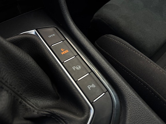 Volkswagen Tiguan 15 of 30