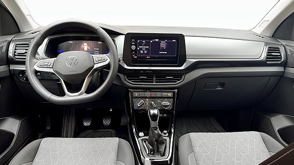 Volkswagen T-Cross 10 of 12