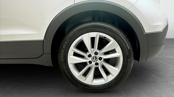 Volkswagen T-Cross 6 of 12