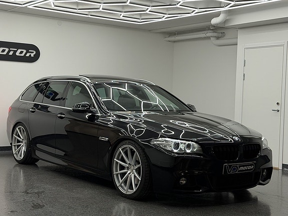 BMW 530d 4 of 5