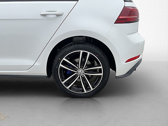 Volkswagen Golf I 24 of 26