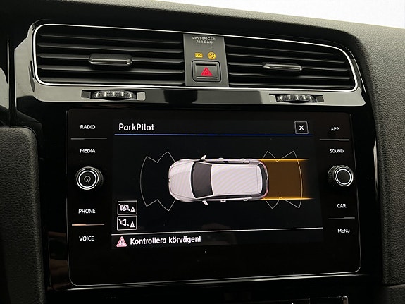 Volkswagen Golf I 19 of 26