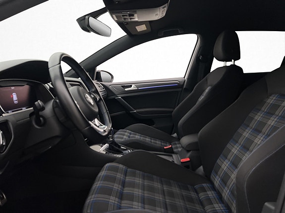 Volkswagen Golf I 11 of 26