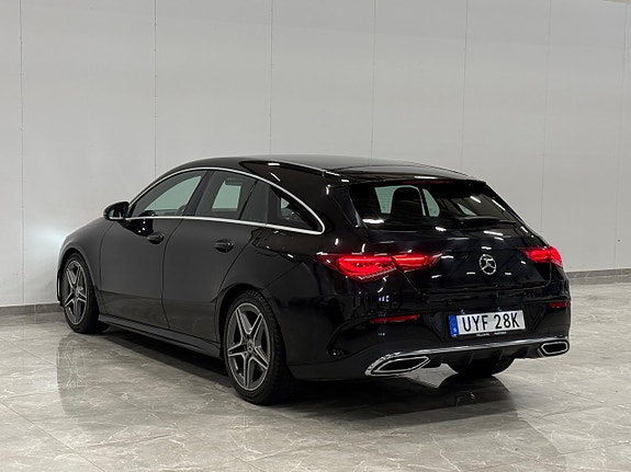 Mercedes-Benz CLA200 3 of 5
