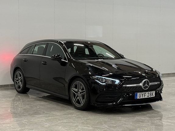 Mercedes-Benz CLA200 2 of 5