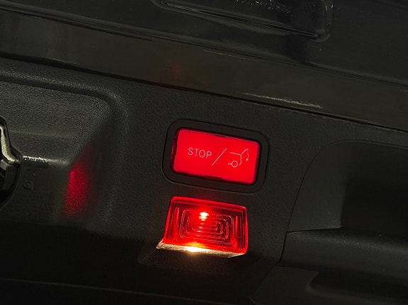 Mercedes-Benz CLA200 24 of 24