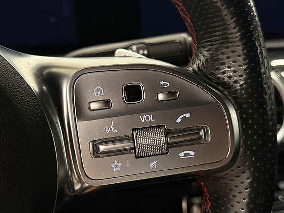 Mercedes-Benz CLA200 22 of 24