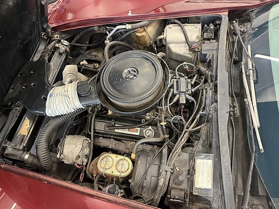 Chevrolet Corvette 7 of 7