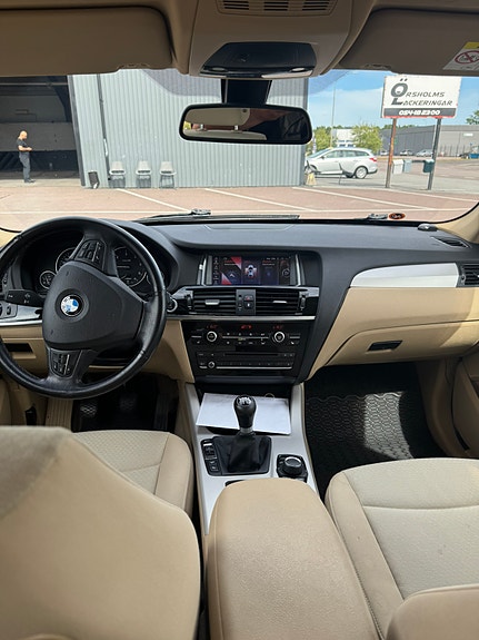 BMW X3 9 of 10