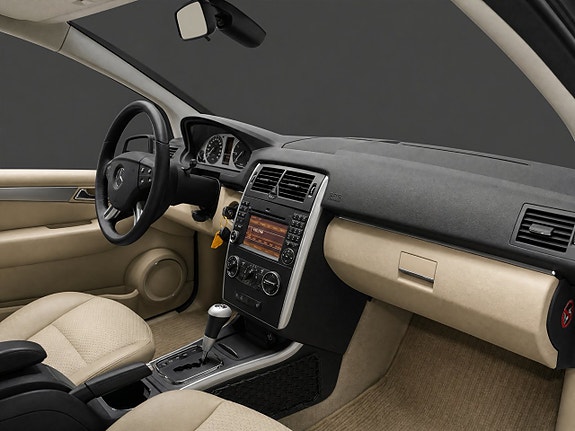 Mercedes-Benz B200 15 of 16