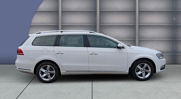 Volkswagen Passat 3 of 5