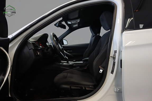 BMW 320d 13 of 20