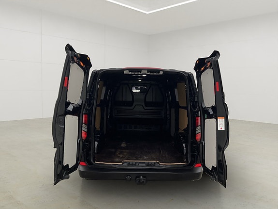 Ford Transit Custom 14 of 30