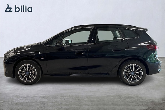 BMW 225e 3 of 17