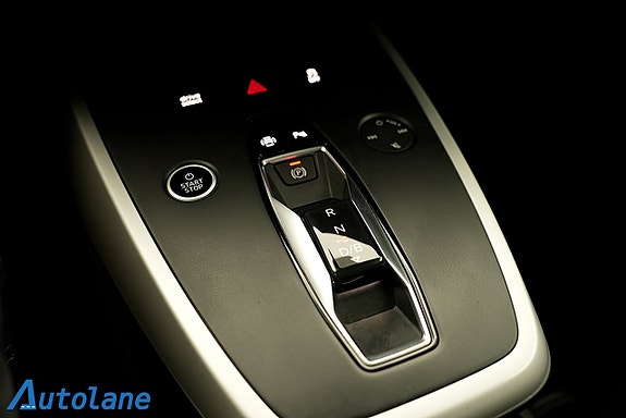 Audi Q4 e-tron 30 of 30