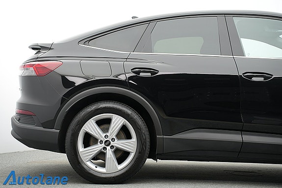 Audi Q4 e-tron 14 of 30