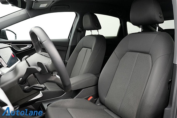 Audi Q4 e-tron 18 of 30