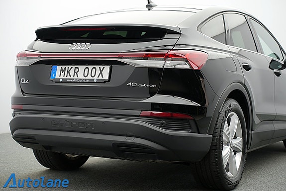 Audi Q4 e-tron 13 of 30