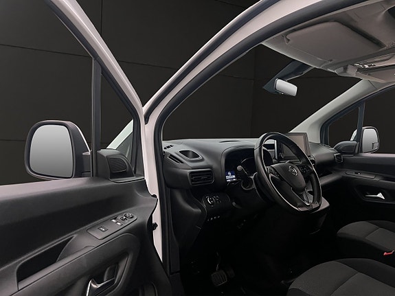 Opel Combo 12 of 29
