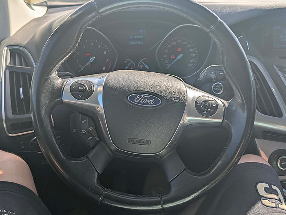 Ford Focus 3 of 3