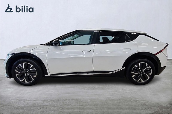 Kia EV6 2 of 5