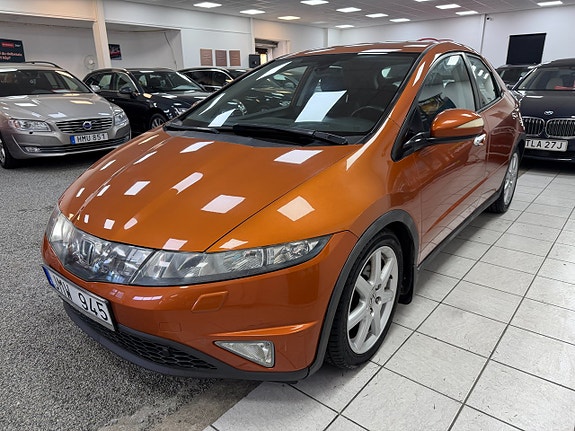Honda Civic 2 of 5