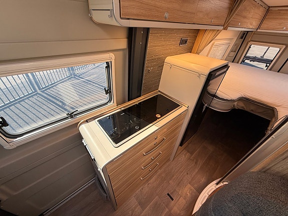 Hymer Yellowstone 6 of 10