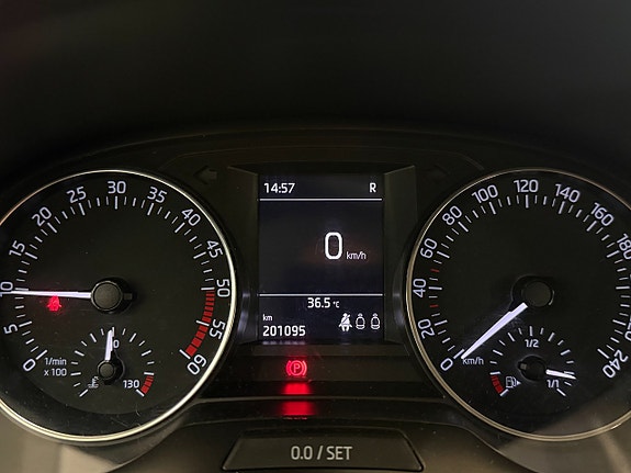 Skoda Fabia 9 of 16