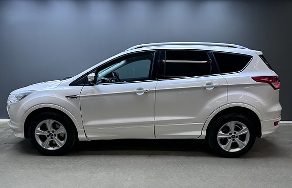 Ford Kuga 3 of 5