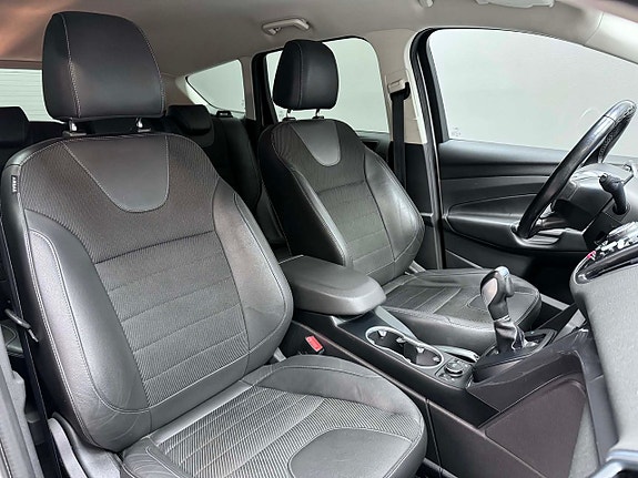 Ford Kuga 13 of 21