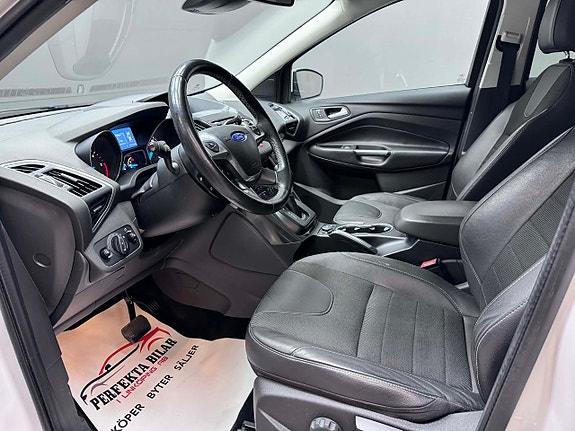 Ford Kuga 11 of 21