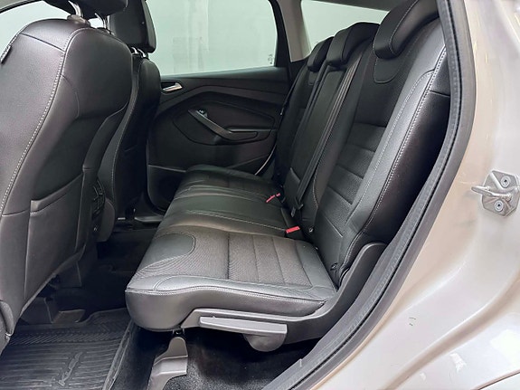 Ford Kuga 14 of 21