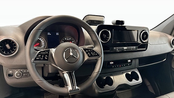 Mercedes-Benz Sprinter 319 4 of 9