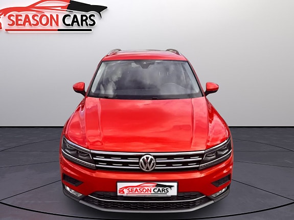Volkswagen Tiguan 5 of 5