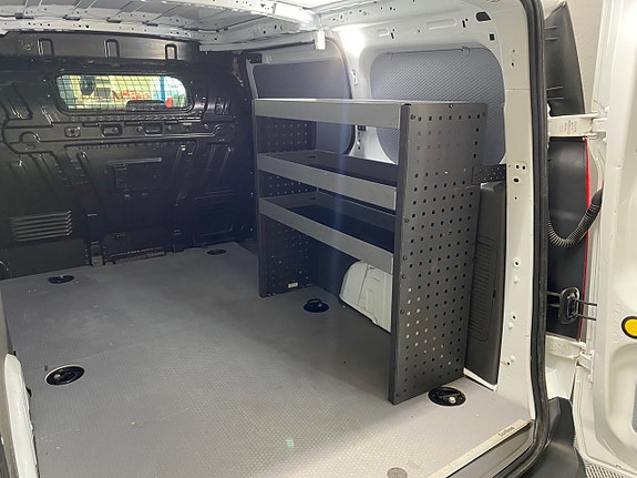 Ford Transit Connect 9 of 9
