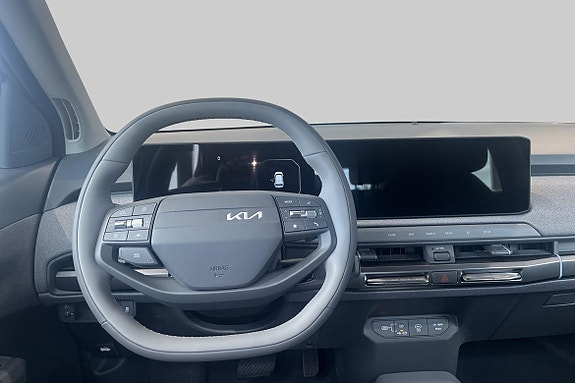 Kia EV3 11 of 16