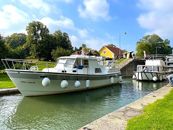 Hyr båt på Göta Kanal – 10% rabatt juli, augusti 2 of 12