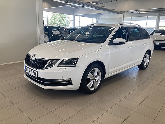Skoda Octavia 3 of 5